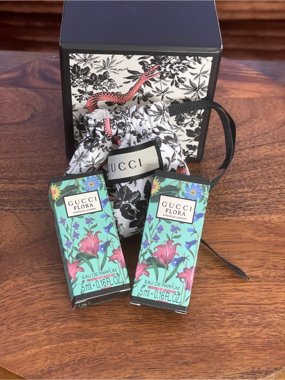 GUCCI Flora Gorgeous Jasmine Boxed Gift Set